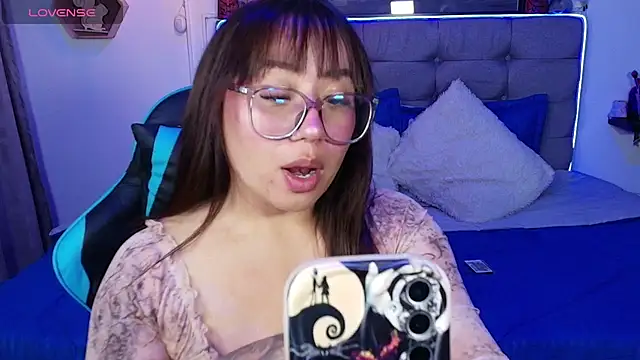 Snapshot of Kata_Bigboobs chatting on 9, 7, 2026 Kata Bigboobs online show from 9, 7, 2026