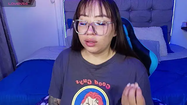 Snapshot of Kata_Bigboobs chatting on 10, 7, 2026 Kata Bigboobs online show from 10, 7, 2026