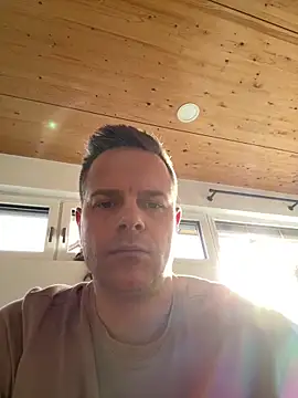 Snapshot of Danii0790 chatting on 22, 12, 2025 Danii0790 online show from 22, 12, 2025