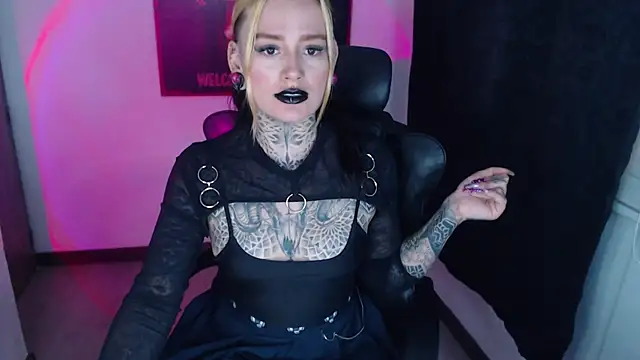 Snapshot of Anaii_Gomez chatting on 13, 1, 2025 Anaii Gomez online show from 13, 1, 2025