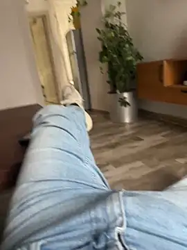 Snapshot of bodrumbeyi chatting on 6, 1, 2026 bodrumbeyi online show from 6, 1, 2026