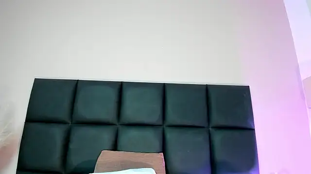 NoraDasilva online show from 14, 1, 2026