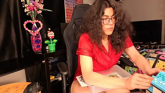 ShinyCherub online show from 6, 3, 2025