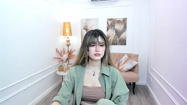 Snapshot of AnneTLi chatting on 26, 5, 2026 AnneTLi online show from 26, 5, 2026