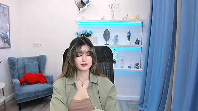 Snapshot of AnneTLi chatting on 20, 6, 2026 AnneTLi online show from 20, 6, 2026