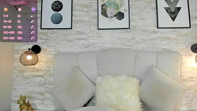 mia slutty  online show from 5, 3, 2025