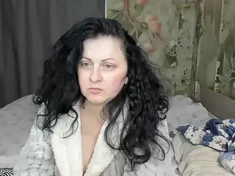 Lillian2 online show from 8, 4, 2026