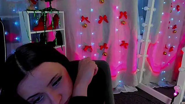 Snapshot of MipsyMipson chatting on 3, 12, 2024 MipsyMipson online show from 3, 12, 2024