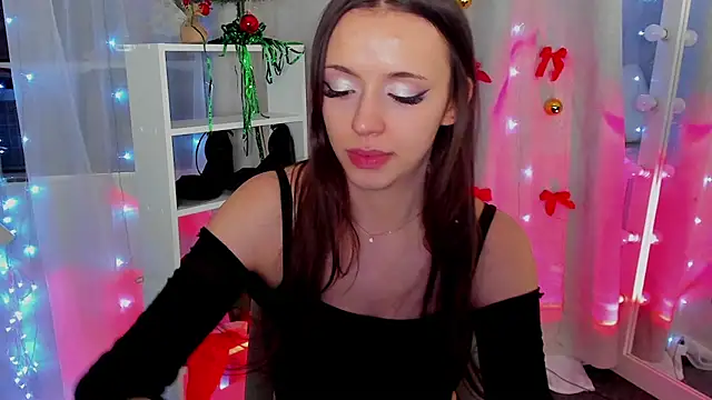 Snapshot of MipsyMipson chatting on 11, 12, 2024 MipsyMipson online show from 11, 12, 2024