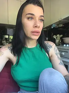 Queen of pain online show from 27, 6, 2026