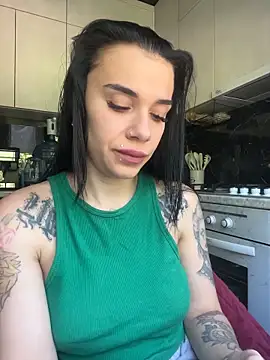 Queen of pain online show from 1, 7, 2026