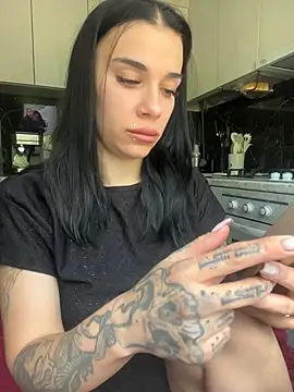 Queen of pain online show from 6, 7, 2026