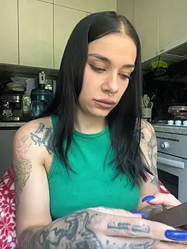 Queen of pain online show from 29, 7, 2026