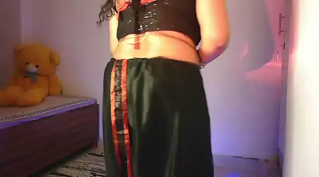 Snapshot of vanyaaurmohan chatting on 18, 3, 2025 vanyaaurmohan online show from 18, 3, 2025