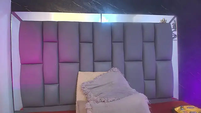  MiaBrown  online show from 21, 2, 2026