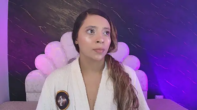  MiaBrown  online show from 4, 5, 2026