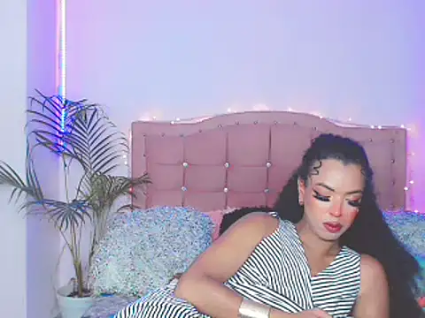 Snapshot of Tanedra_collings chatting on 16, 1, 2025 Tanedra collings online show from 16, 1, 2025