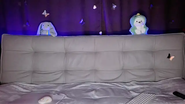 Snapshot of intolerable_girl chatting on 1, 11, 2025 intolerable girl online show from 1, 11, 2025