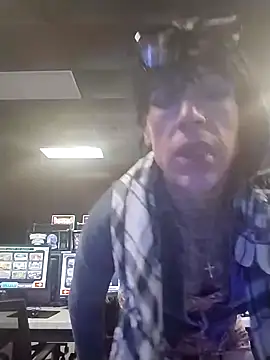 Snapshot of Oliveblackmen chatting on 3, 2, 2025 Oliveblackmen online show from 3, 2, 2025