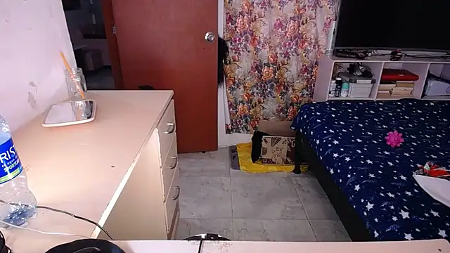 yselahot online show from 7, 3, 2025