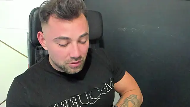 DuncanStone online show from 8, 2, 2025