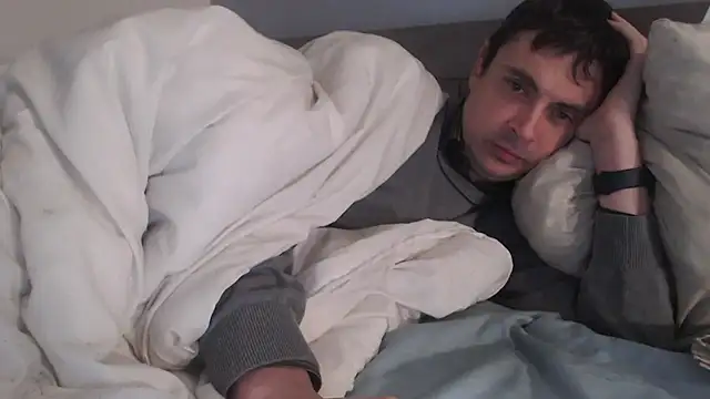 Snapshot of freddy0222222 chatting on 17, 12, 2024 freddy0222222 online show from 17, 12, 2024