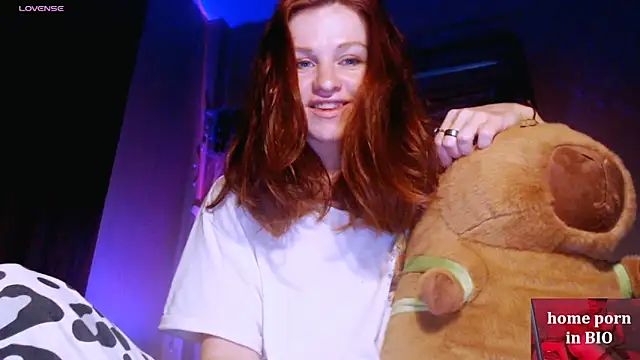 Cassie Wild online show from 21, 2, 2025