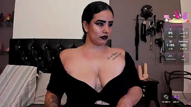 MariaGaitan online show from 11, 10, 2025