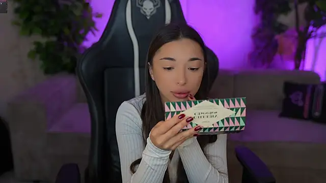 Jasmine Flow online show from 15, 11, 2025