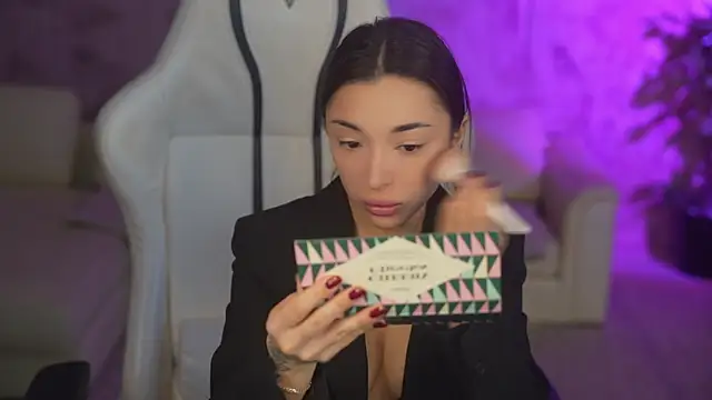 Jasmine Flow online show from 17, 11, 2025