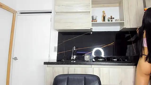 Snapshot of SEXY_DANNA17 chatting on 1, 3, 2026 SEXY DANNA17 online show from 1, 3, 2026