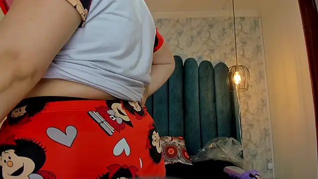 Snapshot of nalalye_cruzz_ chatting on 24, 5, 2026 nalalye cruzz online show from 24, 5, 2026