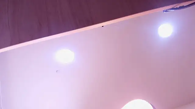 nalalye cruzz  online show from 31, 7, 2026