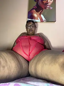 Snapshot of ZOQULUx chatting on 14, 12, 2024 ZOQULUx online show from 14, 12, 2024