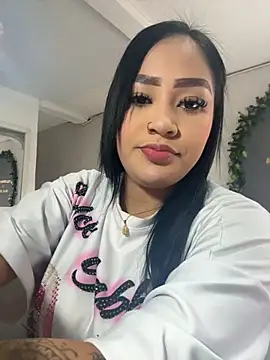 Snapshot of Luisa_Fernandaa chatting on 16, 10, 2025 Luisa Fernandaa online show from 16, 10, 2025