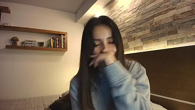 alicewilloww online show from 15, 10, 2025