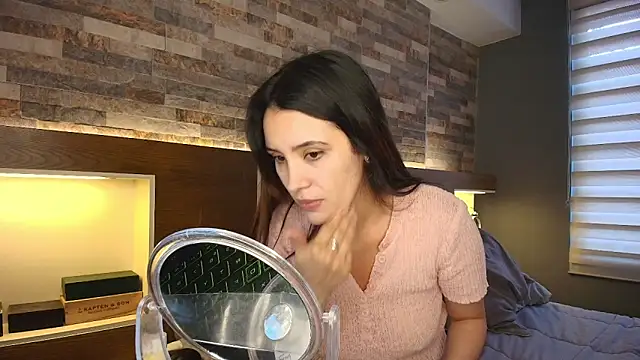 alicewilloww online show from 17, 10, 2025