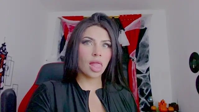 misslombana online show from 29, 10, 2025