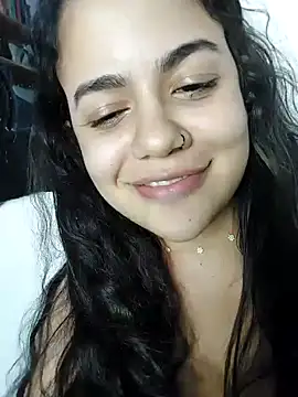 Snapshot of demonaughtyyy chatting on 21, 12, 2024 demonaughtyyy online show from 21, 12, 2024