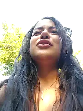 Snapshot of demonaughtyyy chatting on 26, 1, 2025 demonaughtyyy online show from 26, 1, 2025