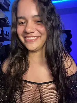 Snapshot of demonaughtyyy chatting on 4, 2, 2025 demonaughtyyy online show from 4, 2, 2025