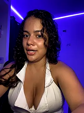 Snapshot of demonaughtyyy chatting on 9, 10, 2025 demonaughtyyy online show from 9, 10, 2025