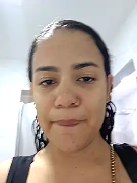 Snapshot of demonaughtyyy chatting on 15, 10, 2025 demonaughtyyy online show from 15, 10, 2025