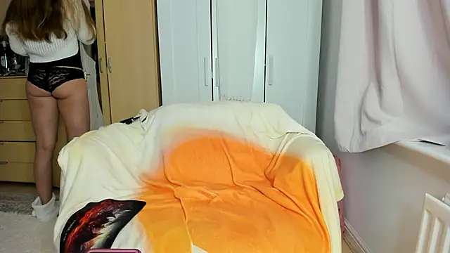 Rolla Coaster online show from 19, 10, 2025