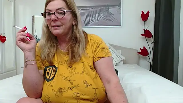 YulliaMilf online show from 2, 5, 2026
