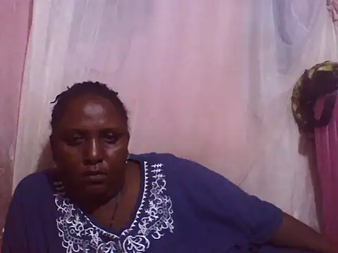 Snapshot of big_clits chatting on 8, 9, 2025 big clits online show from 8, 9, 2025