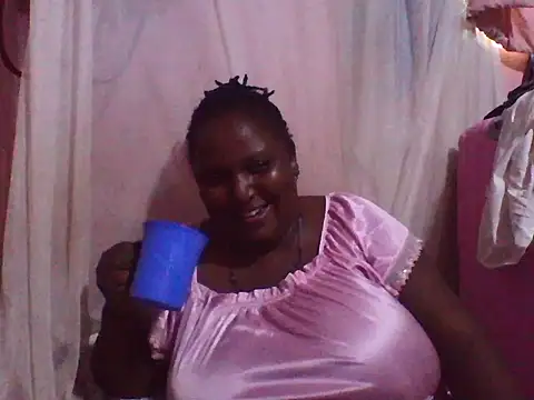 Snapshot of big_clits chatting on 18, 9, 2025 big clits online show from 18, 9, 2025