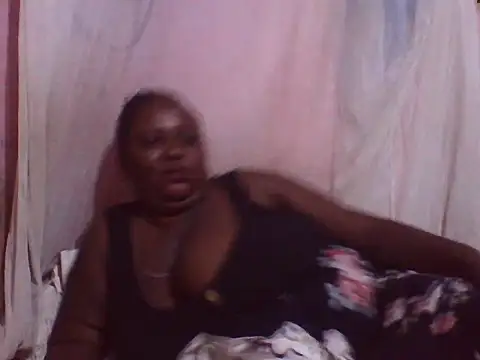 Snapshot of big_clits chatting on 27, 9, 2025 big clits online show from 27, 9, 2025