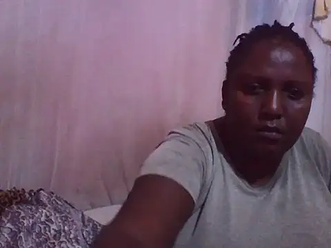 Snapshot of big_clits chatting on 2, 10, 2025 big clits online show from 2, 10, 2025