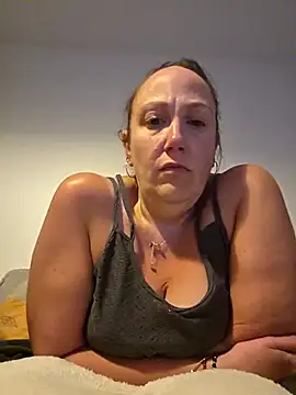 Wisie Cutie online show from 6, 5, 2026